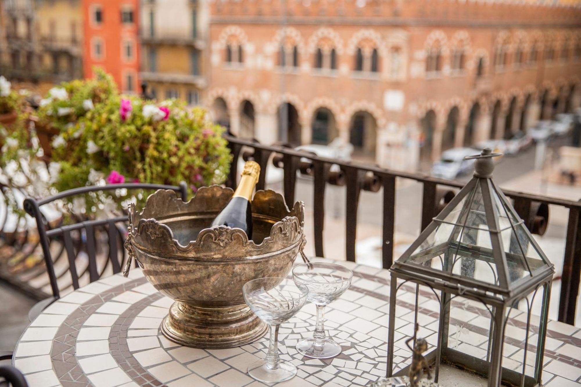 Corte Realdi Piazza Erbe Guest house